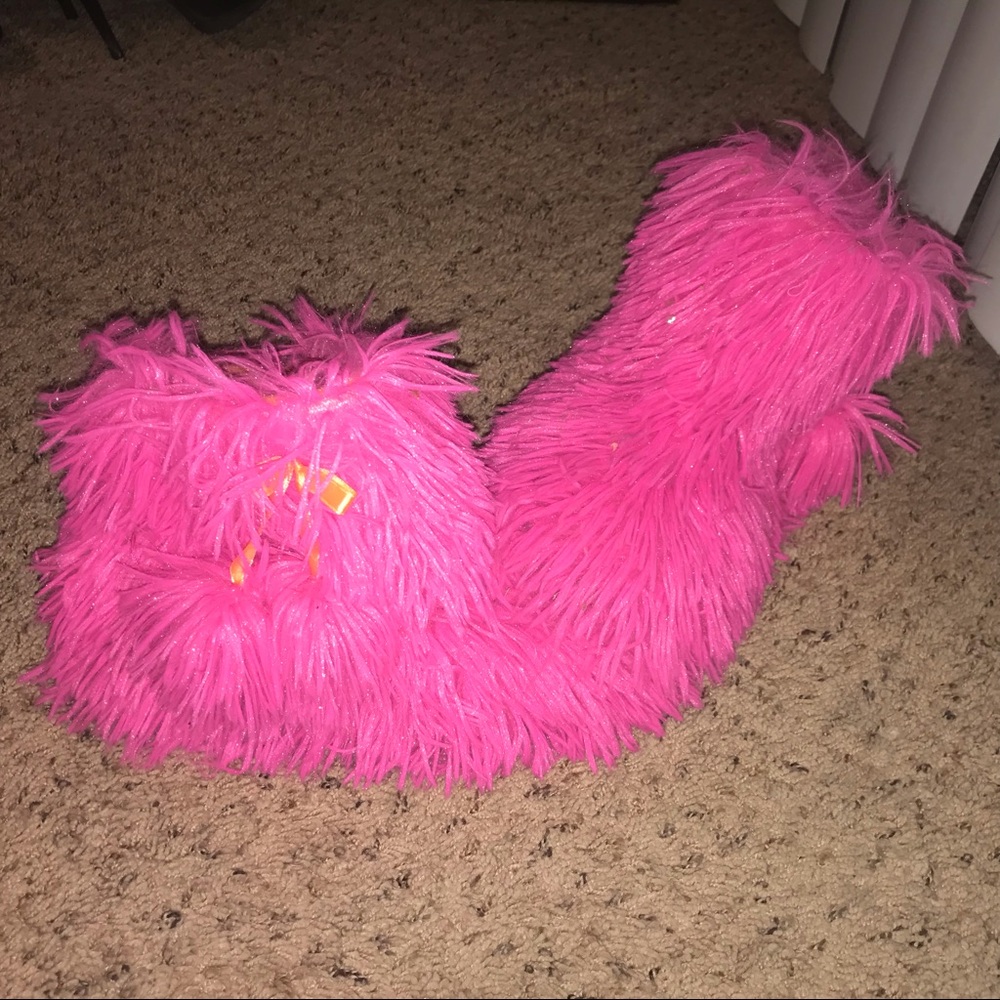 Fuzzy Boot Bathroom Slippers Pink & Orange Sz 8